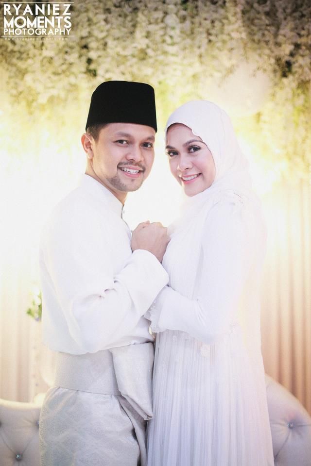 6 Gambar Pernikahan Arniesha Azureen Anak Rosyam Nor ~ ScaniaZ