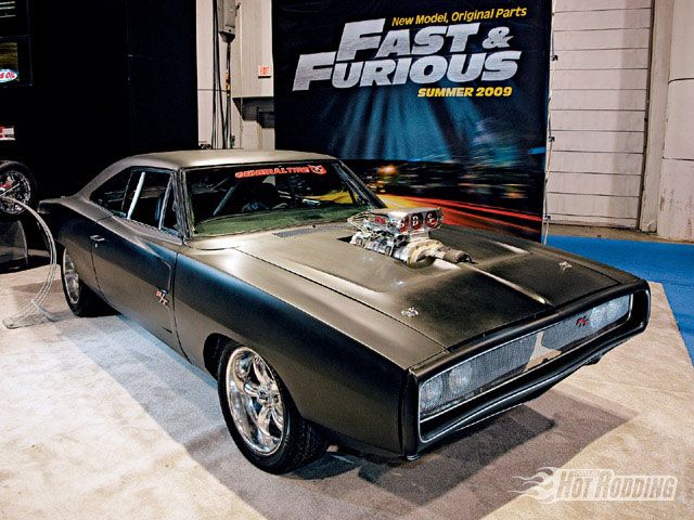 [Resim: 0903phr_14_z13_different_muscle_cars_of_...32ca66.jpg]