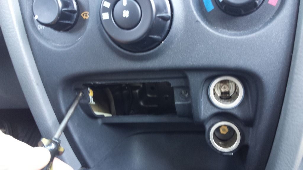 01-06 Santa Fe Radio Install D.I.Y. | Hyundai Forums