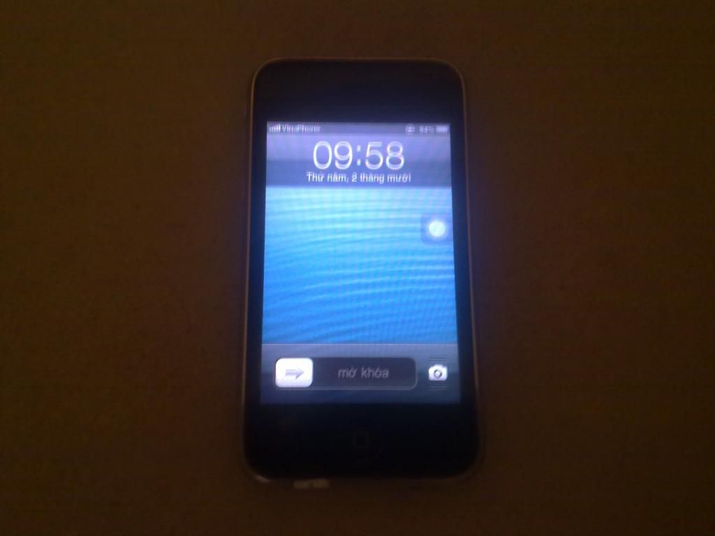 iphone 3gs 16g + nokia 8250.