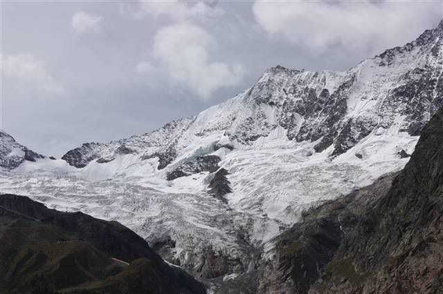 Suiza desde Valencia 16 dias.Trekking y ciudades.  - Blogs de Suiza - Saas Fee (7)